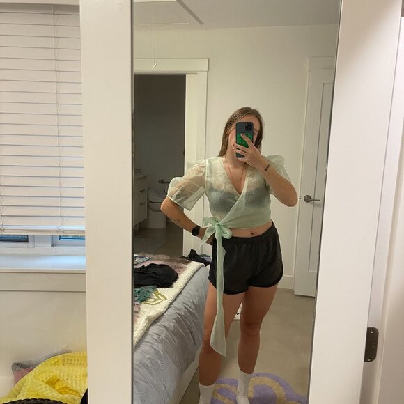 Little Moon top - Picture 2 of 3